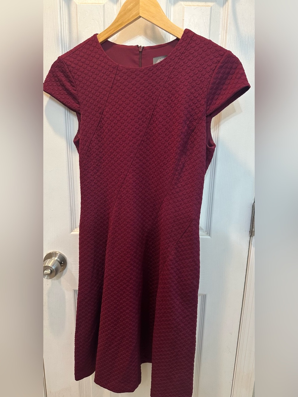 Vince Camuto Burgundy Textured Fit & Flare Dress Size 0